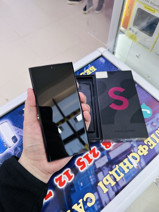 Samsung S22 Ultra 256гб
