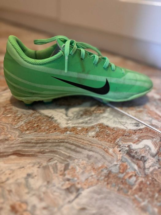 Бутонки Nike номер 36