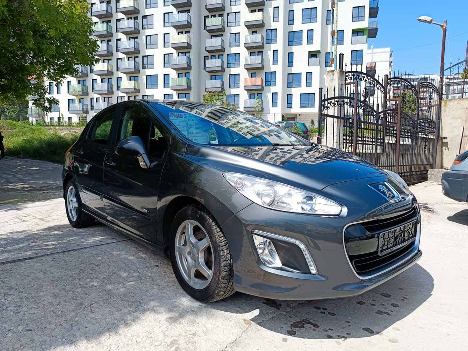 Peugeot 308 1.6e-HDI 2013 г. 110к.с