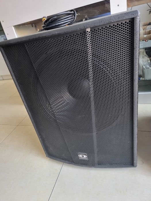 АКУСТИКА  !! продам 2 низа с коробкой !