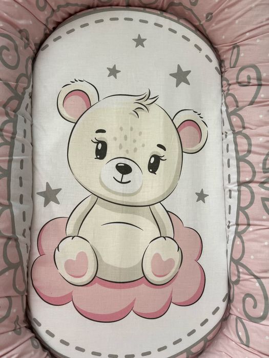 Бебешко гнездо в розово и бяло