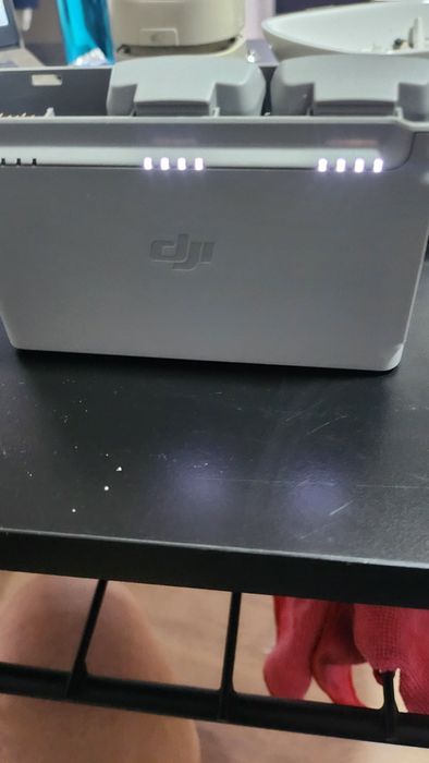 Dji mini 2.mini 2 se.mini 4 k hub+2 bat