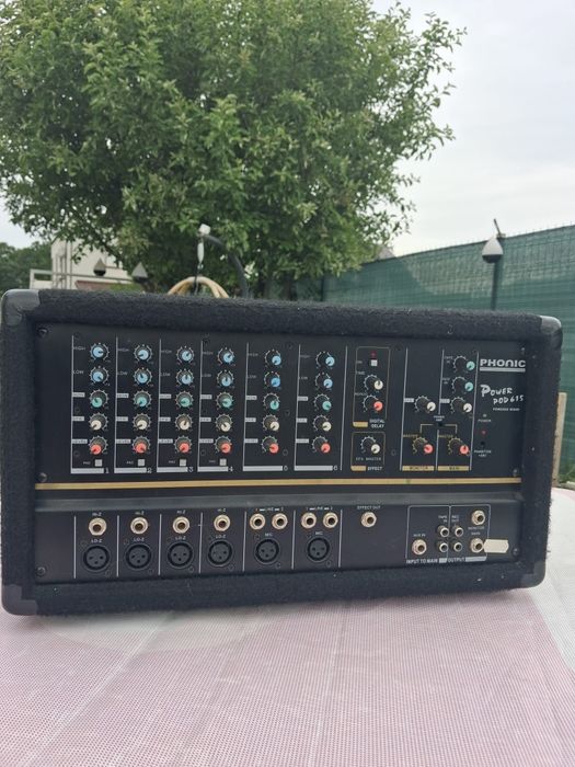 Mixer activ, Mixer amplificat Phonic