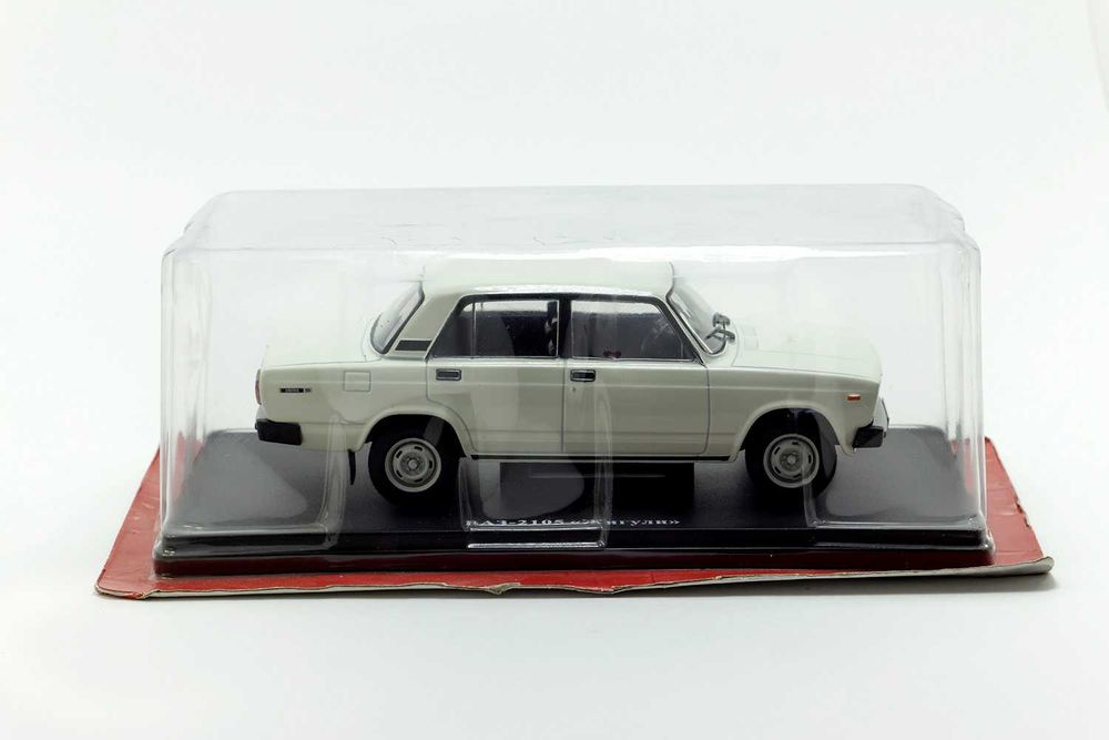 Игрушечная модель Жигулей ВАЗ-2105 и не только, масштаб 1:24