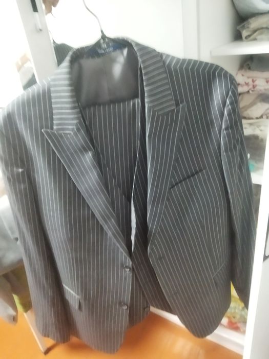 Мужской кастюм 50-52 размера