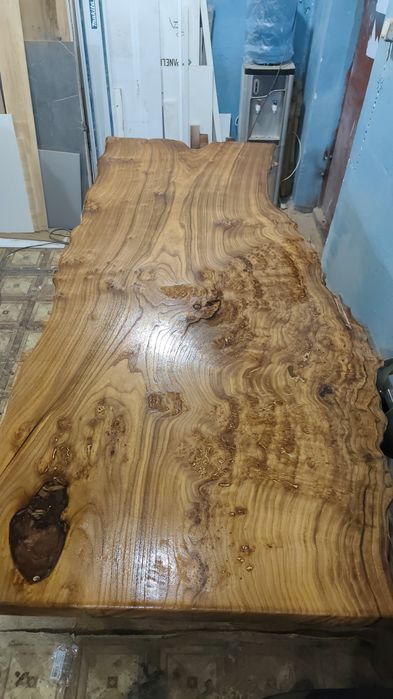 Столешницы из слэбов карагача