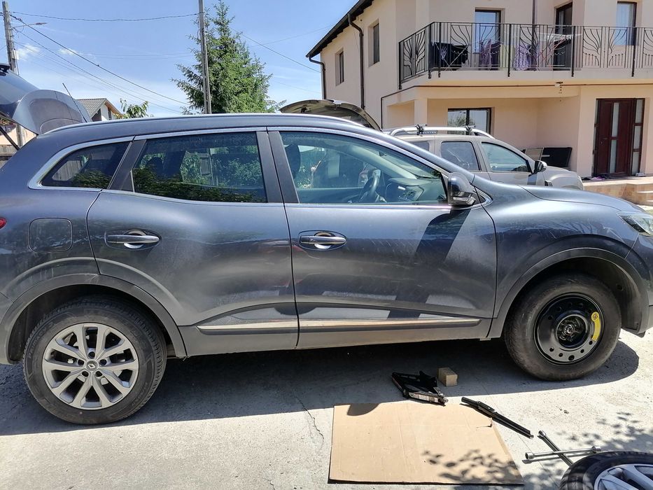 Roți Rezerva Slim+cric(NU confundati cu Kitul cu Spuma)