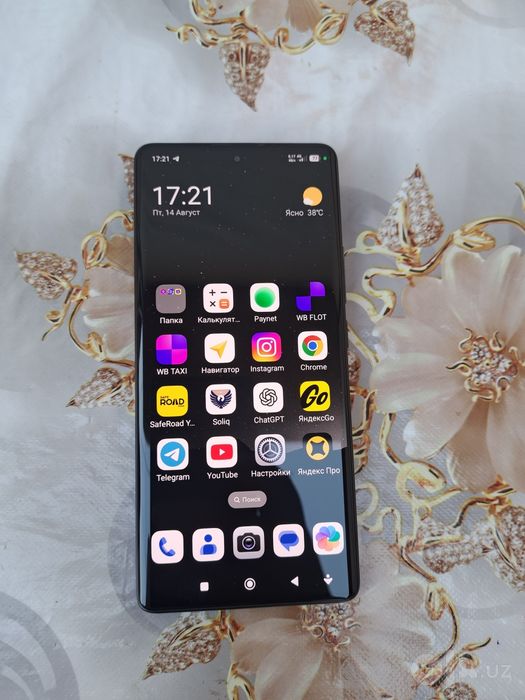 Redmi Note 14Pro (12/512) Qora rang srochniy sotiladi ideal holatda