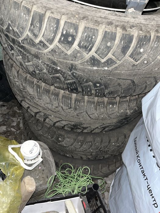 Продам диск арбузики на 13 с 8 резинами