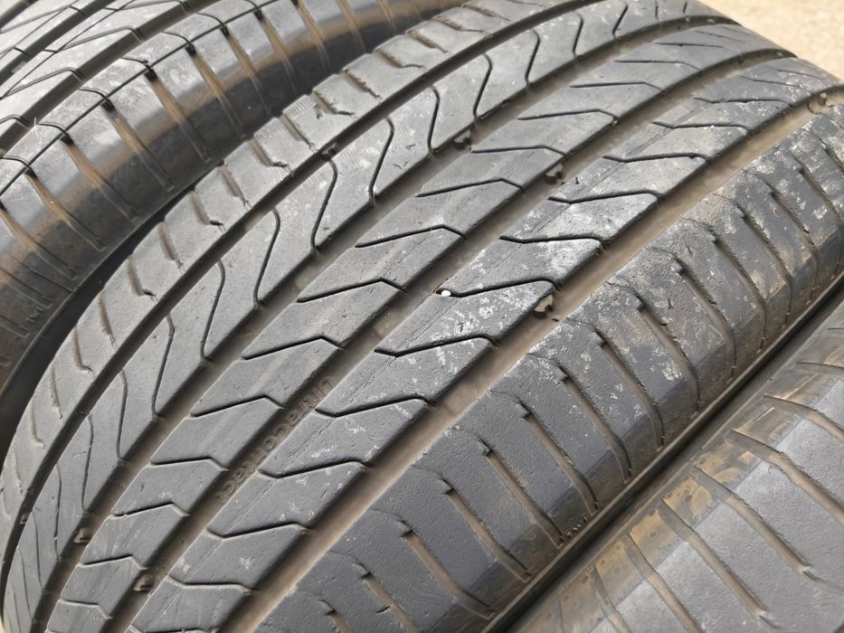 215/60/17" 4бр Continental ultra contact,dot2322,6-7mm