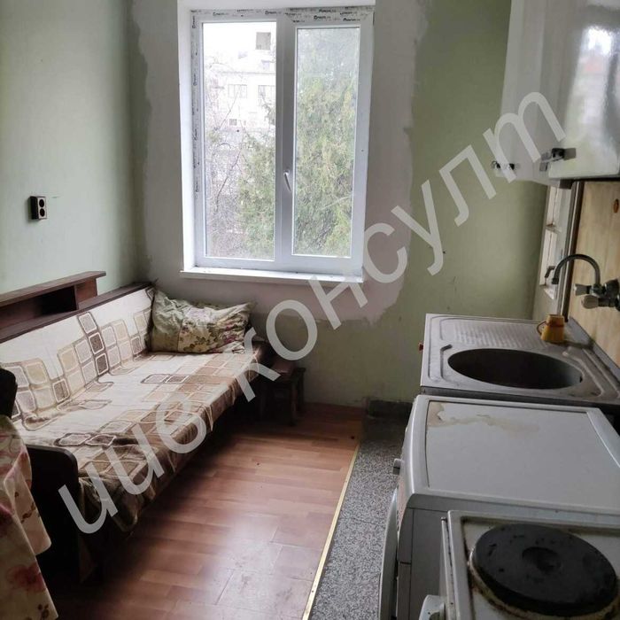 Продава се Тристаен апартамент в Велико Търново, Център - 85 кв.м за 1153 €/кв.м - Снимка #3