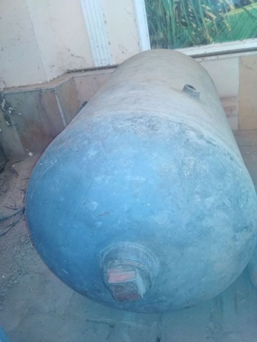 Бачок сотилади холати яхши янгидай турипти