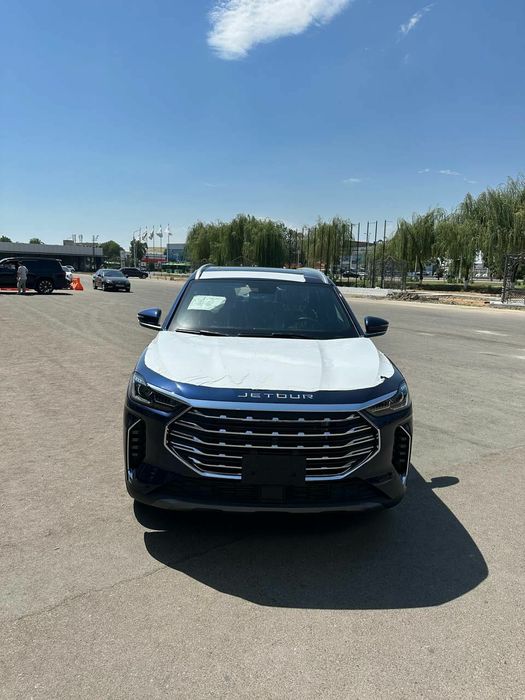 Продаётся JETOUR 70plus