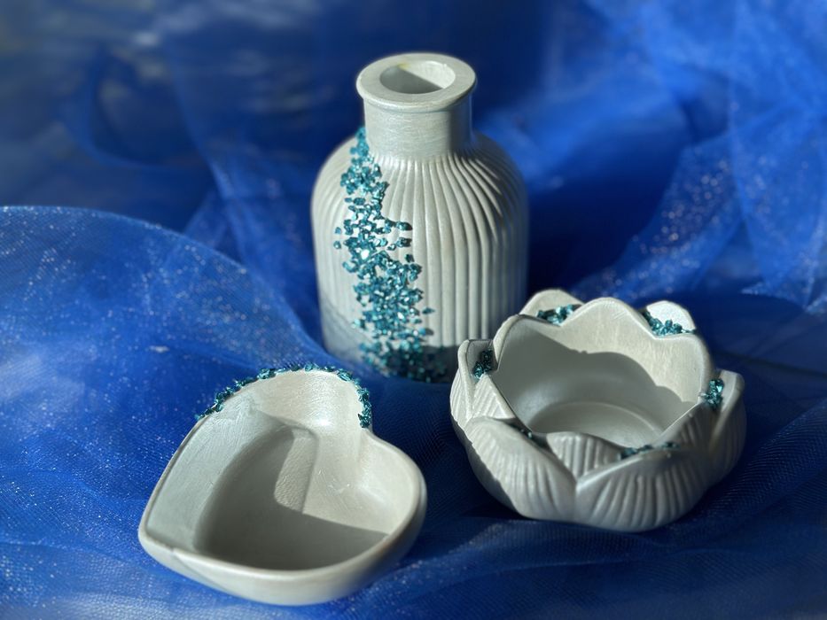 Изделия из гипса