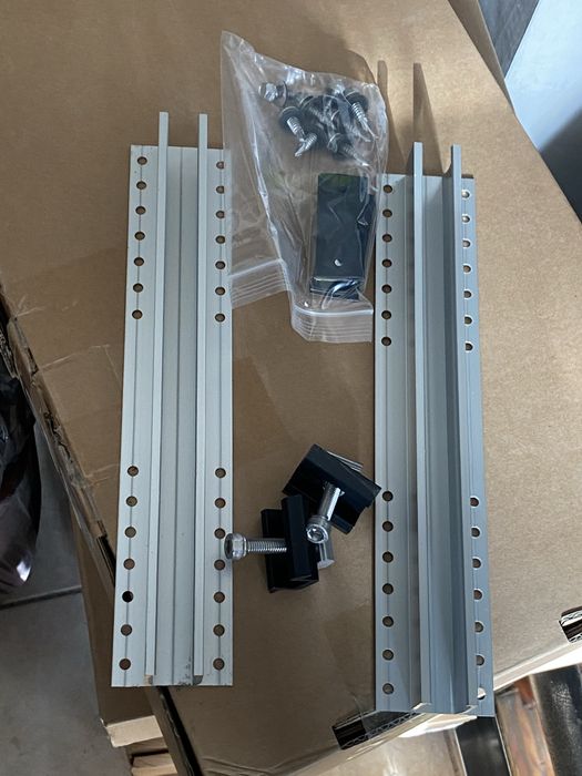 Кабели за соларни панели крепежи