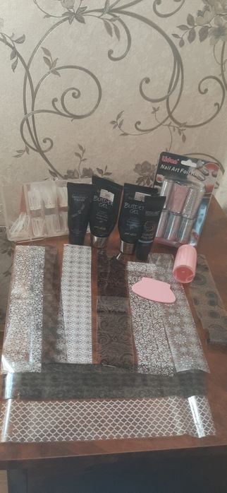 Продаю маникюрный набор