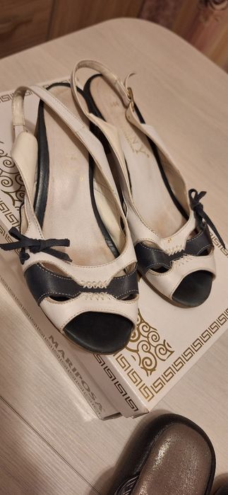 Продам обувь сезон лето