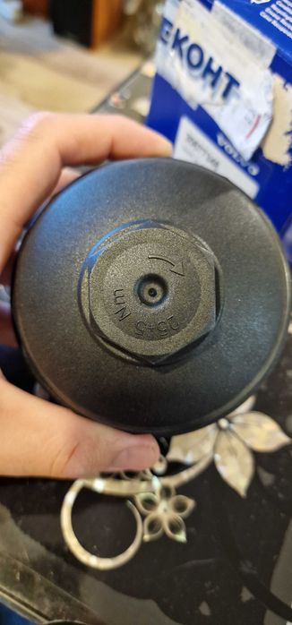 Нова оригинална OEM капачка маслен филтър за Volvo p/n.: 30677346