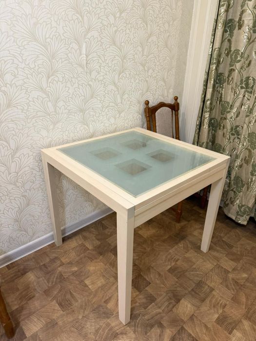 Кухонный гарнитур + стол и стулья