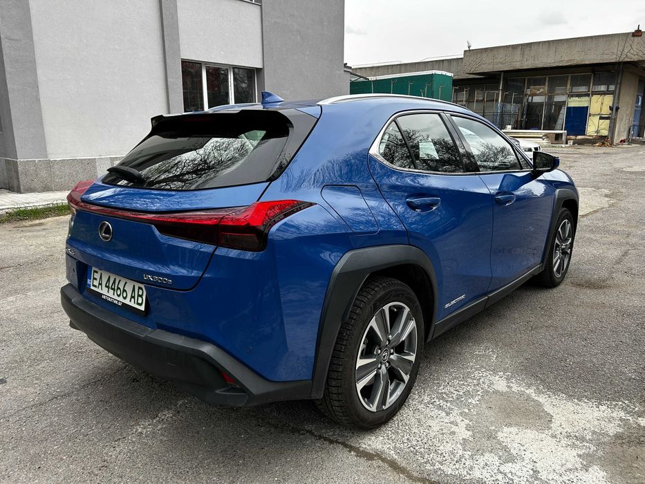 Lexus UX 300e Lux