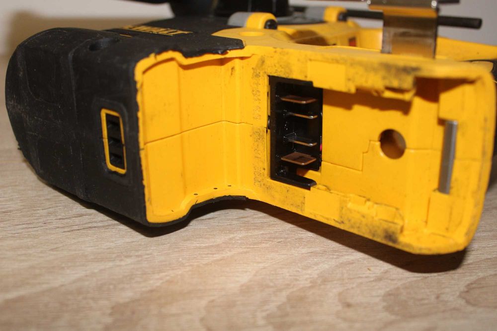 Dewalt DCH273 corp roto brushless 2023