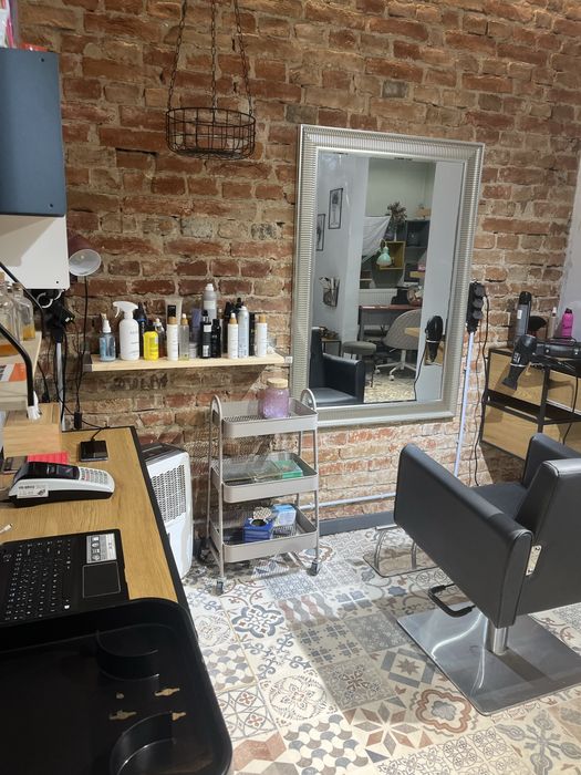 Salon infrumusetare