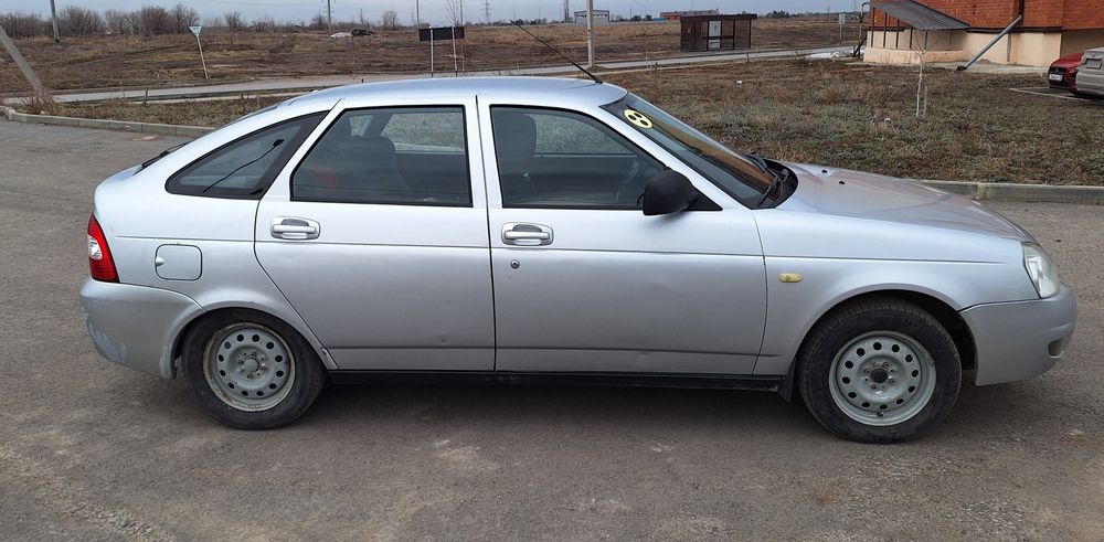 Продаю ваз приора