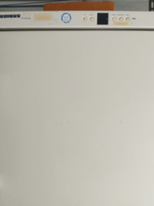 Vand congelator 180 cm