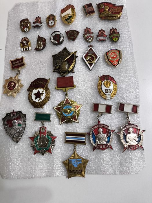 Значки времён СССР