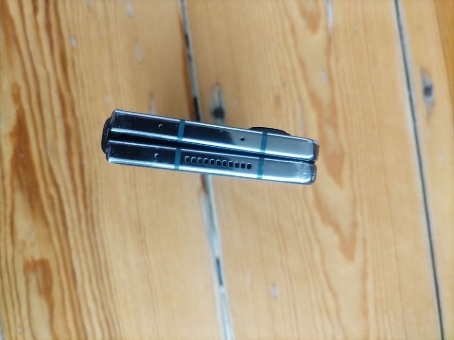 Samsung z fold 4