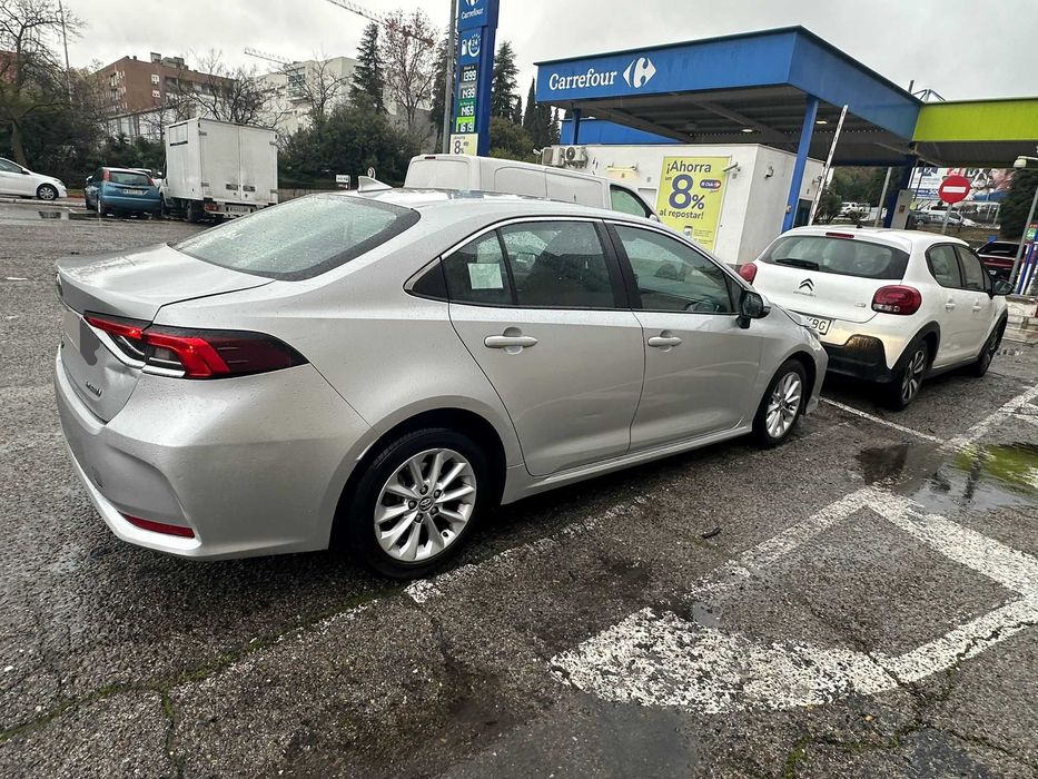 Toyota Corolla 1.8 Hibrid 2020 12k Euro6