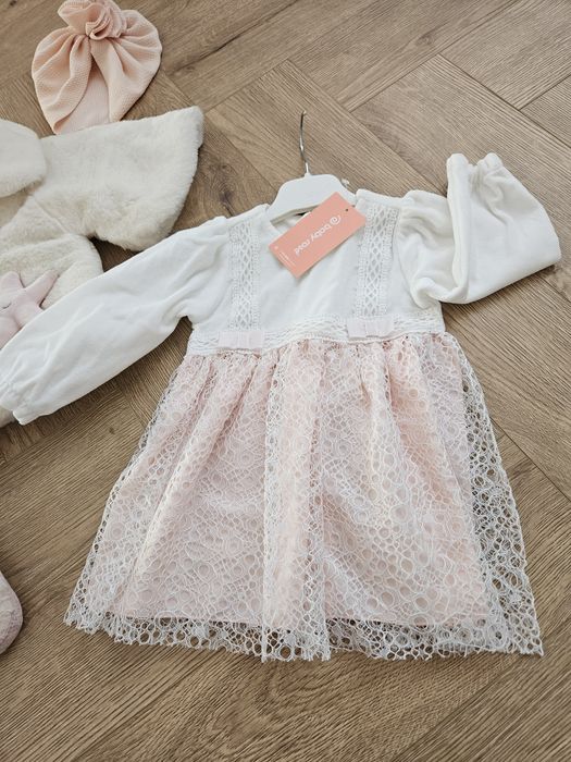 Set botez pentru fetite cu rochiță si paltonaș din blăniță 8-12 luni