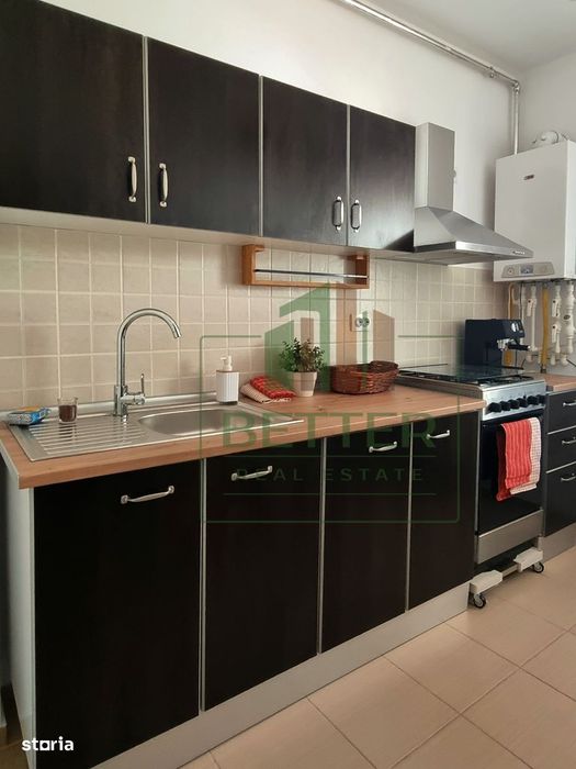 Apartament 2 camere decomandat, balcon și parcare — fotografia 3