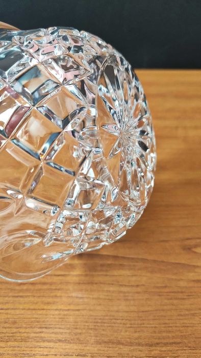 Кристална купа красива гравюра