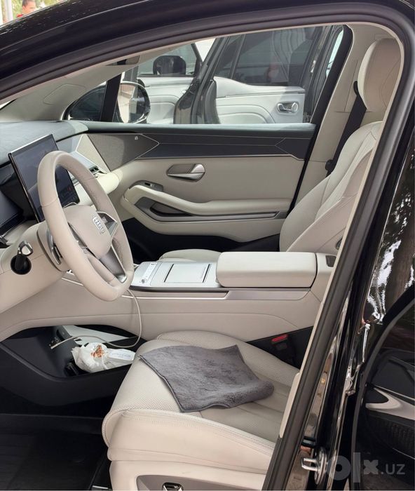 BYD tang L AWD 2025 йил