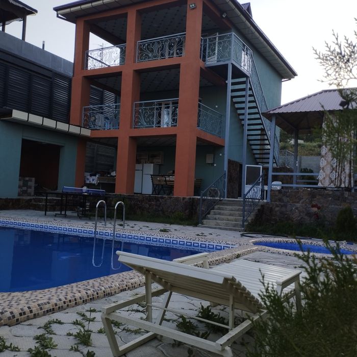 Продаю дачу в горах!