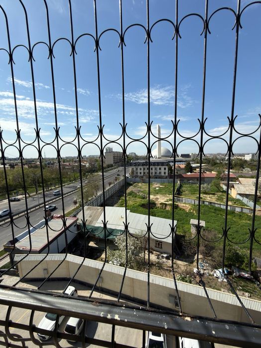 Продается 4-комнатная квартира, ЖК Темур Малик, ориентир Экобазар