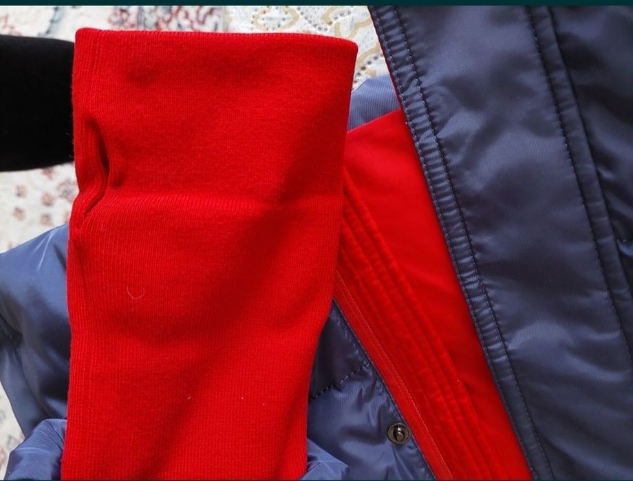 Продам женские куртки