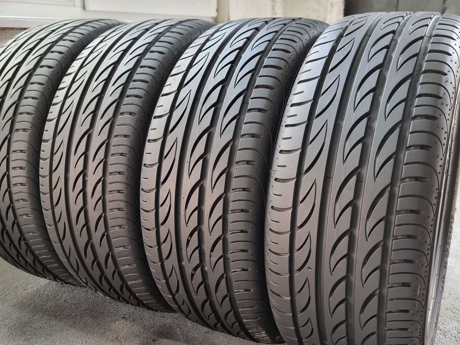 215/45/17 Pirelli 4Броя: 220€ 8мм