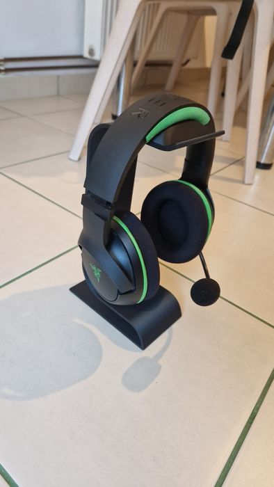 Stand / Suport casti negru mat, elegant