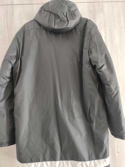 Шушлекова шуба Адидас.