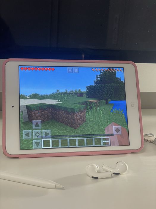 Apple iPad Mini 64GB планшет