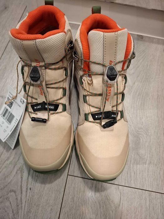 Детски зимни обувки Adidas terrex disney