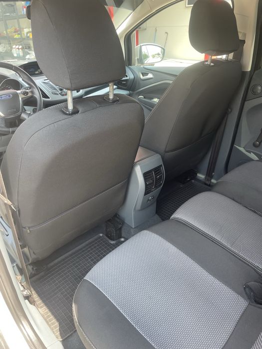 Ford C-Max , an 2013