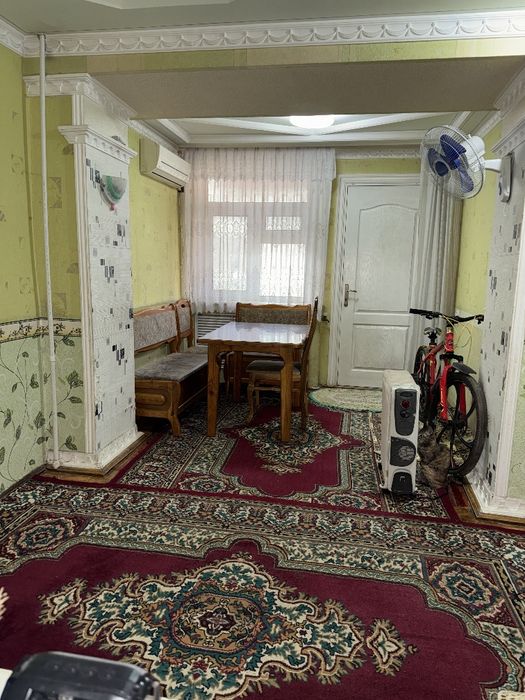Продаётся квартира на Чиланзаре 26 квартал 4/1/5 кирпич Московский дом