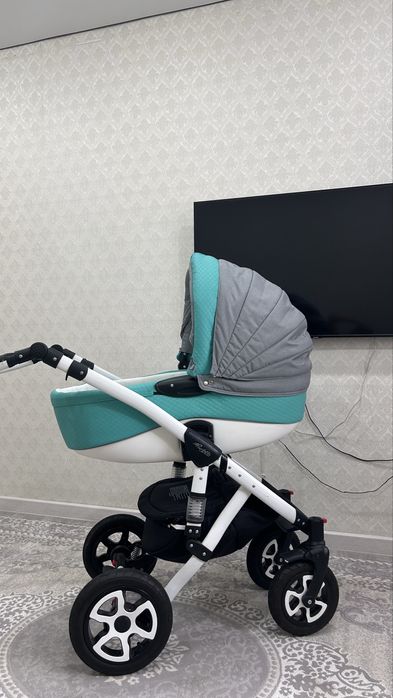 Продам коляску 2в1