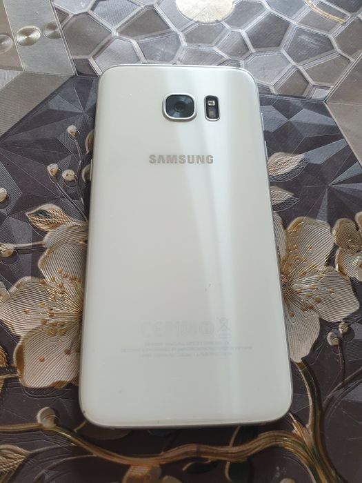 Vand Samsung galaxy S7 Edge