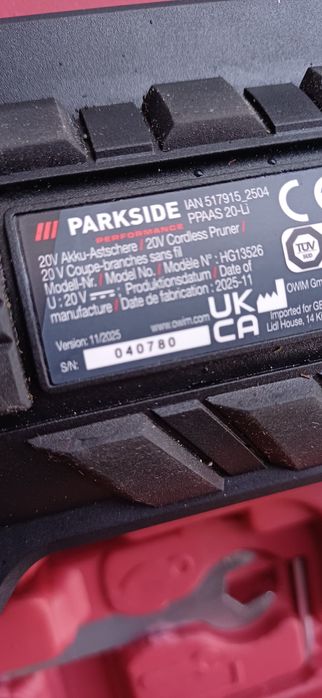 Foarfeca parkside 20v parkside performance  model negru pt crengi  vie