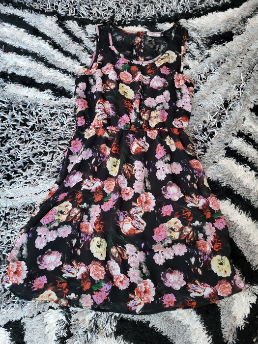 Pantaloni dama si rochie S / M