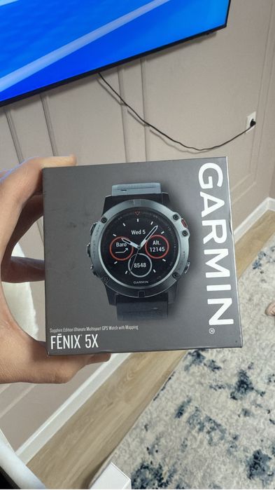 Продам часы Garmin Fenix5